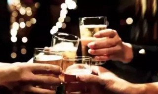 喝酒前吃什么可以解酒（喝酒前吃什么可以解酒?）