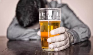 第二天喝什么可以解酒 第二天喝什么可以解酒快