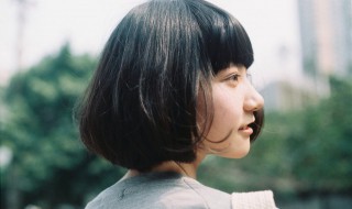 男生追女生该有的表现（男生追女生该有的表现是什么）