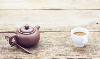如何正确清洗紫砂壶（如何正确清洗紫砂壶底部）
