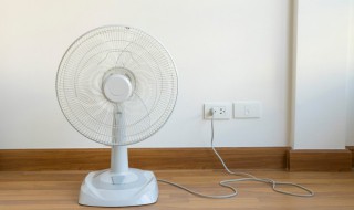 落地扇不拆清洗小妙招 落地扇不拆清洗小妙招图解