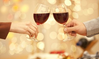 红酒加冰块可以吗 红酒要加冰块吗