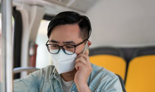 坐公交车不戴口罩可以吗（坐公交车不戴口罩可以吗）
