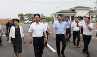 老师开学第一天穿什么衣服得体 开学第一天穿什么衣服合适