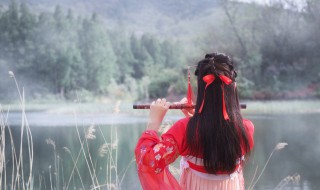 古风霸气潇洒的句子（古风霸气潇洒的句子女生版）