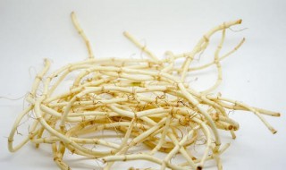 鱼腥草泡水喝有什么功效 鱼腥草吃了有什么好处
