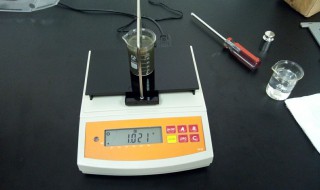 柴油密度计怎么使用（柴油密度计怎么使用学）