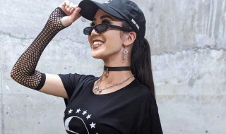 女生俏皮自我介绍 女生俏皮自我介绍快闪
