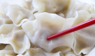 包饺子不粘有什么方法（包饺子不粘有什么方法视频）