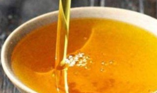 存放食用油的方法（存放食用油的方法有阴凉干燥避光远离温热源用玻璃瓶装）