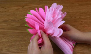 手工玫瑰花的做法教程 彩带手工玫瑰花的做法教程