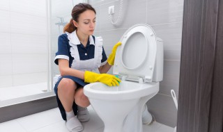 怎样疏通马桶堵塞 这么疏通马桶