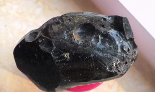 陨石鉴定方法（陨石鉴定方法用酒精）