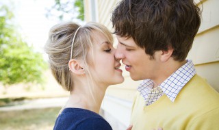 属羊女的和什么属相最配（属羊女的和什么属相最配、相克）