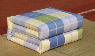 叠被子技巧 叠被子技巧小视频