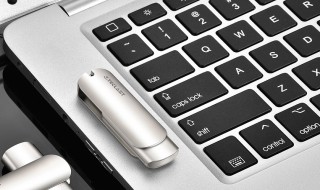 如何合并单元格 如何合并单元格保留所有内容