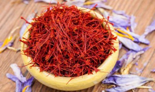 红花可以泡茶喝吗（腰椎间盘突出藏红花可以泡茶喝吗）