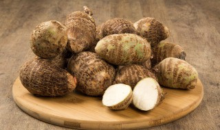 芋头如何清洗（芋头如何清洗泥土）