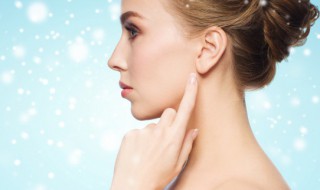 耳朵进蟑螂的急救方法 耳朵进蟑螂能活几分钟