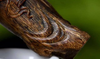 绿奇楠沉香的鉴别方法（绿奇楠沉香手串市场价）