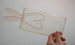 手机壳发黄用什么能洗白（手机外壳发黄怎么洗才能变白）