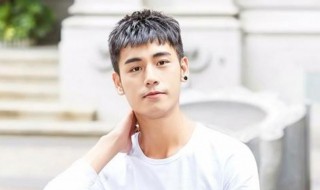 中坚青年是什么意思 中坚青年全文