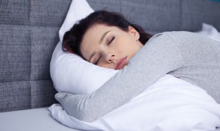 睡不着怎么办如何快速睡眠（睡不着脑子里胡思乱想控制不住）