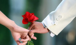 梦见花是什么意思（晚上做梦梦见花是什么意思）