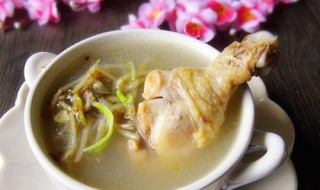 鱼腥草煲瘦肉的功效 鱼腥草煲瘦肉的功效与作用和主治什么