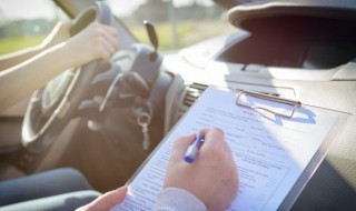 侧方停车有什么要求和技巧?（侧方停车需要注意的点）