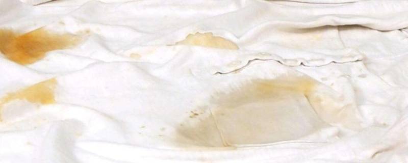 床单上的油渍怎样快速清除（床单上的油渍怎样快速清除干净）