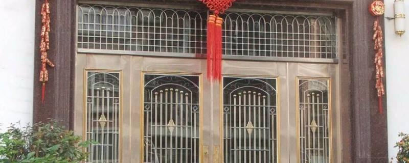 怎样擦不锈钢门又亮又干净（怎样擦不锈钢门又亮又干净呢）