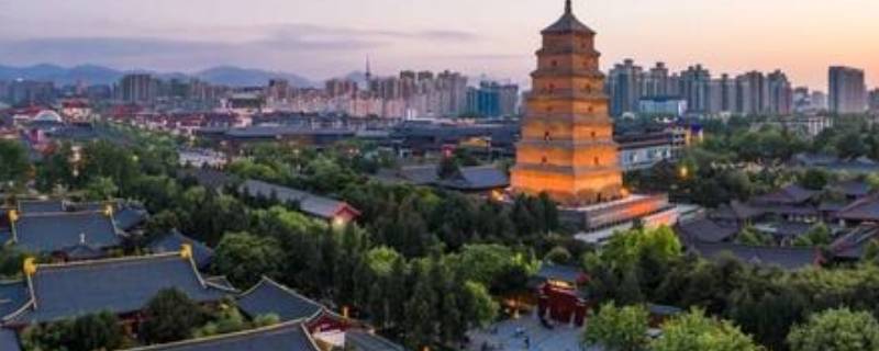 大雁塔的由来（大雁塔介绍30字）