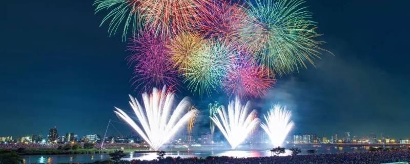 放烟花的由来（关于放烟花的由来）