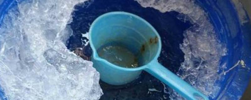冬季室外怎么防止水结冰（冬天怎么防止室外水结冰）