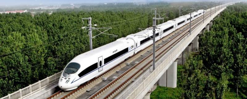 车次前面的D（车次前面的D G C 代表什么）