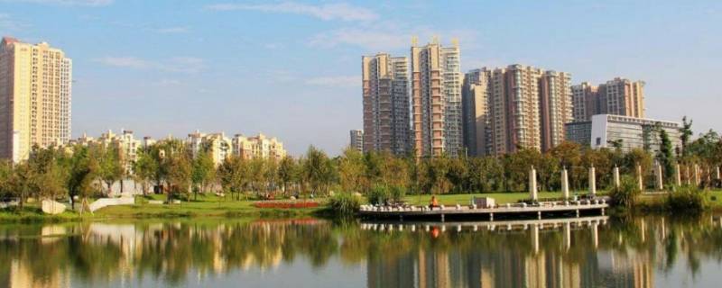 成都郫县离成都市区有多远（成都郫县离成都市区有多远啊）