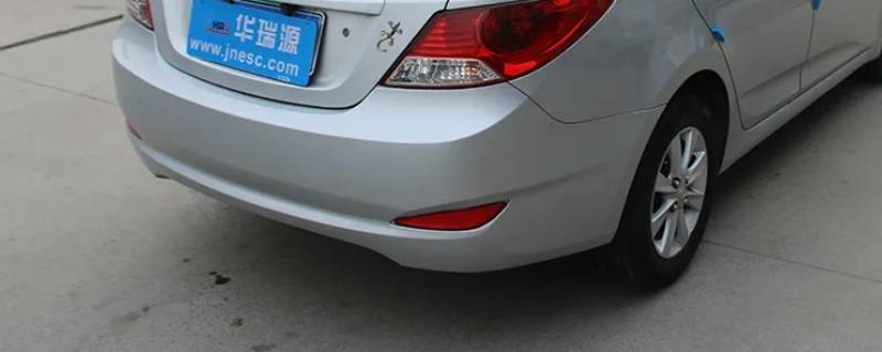 瑞纳刹车片更换（现代瑞纳刹车片多少公里更换）