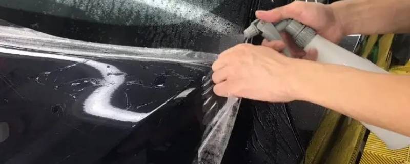 刚贴膜的车能淋雨吗 刚贴的汽车膜能淋雨吗