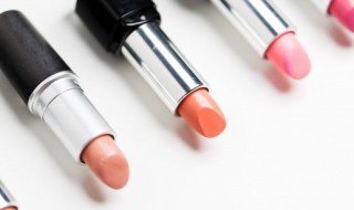 口红能一直放冰箱吗 口红能一直放冰箱吗冬天