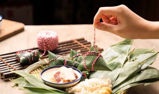 粽子叶煮好还用泡吗 粽子叶煮好后要泡水里吗